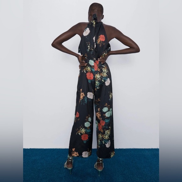 ZARA‎ Floral Print Satin Ruffle Halter Jumpsuit with Waist Slits Size Small - Picture 5 of 14